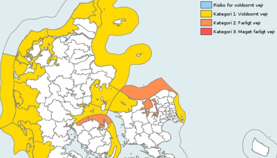 DMI advarer nu om 'farligt vejr' på den fynske nord- og østkyst og langs Nordsjællands kyststrækning.