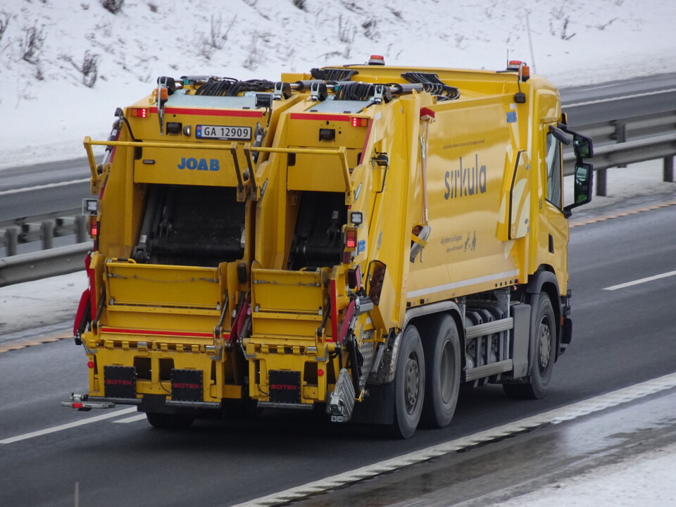 En kvinde var fanget i en skraldebil, men hun blev opdaget af et kamera indefra bilens kammer (Arkivfoto)