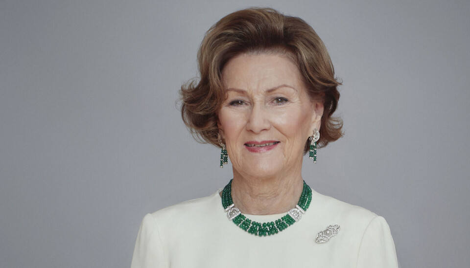 Det var dronning Sonja, der åbnede udstillinge, hvor den norske kongefamilie inviterer indenfor i de private fotoarkiver.