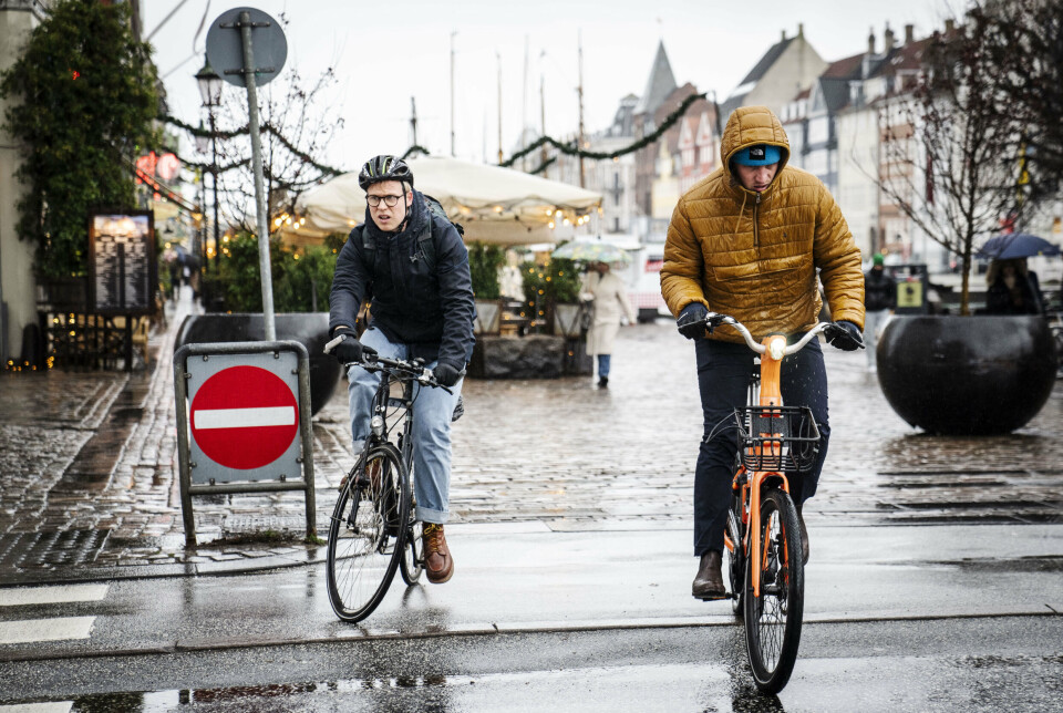 Danmark er fredag morgen ramt af hårdt blæsevejr, men stormen forventes at lægge sig i løbet af formiddagen. (Arkivfoto).