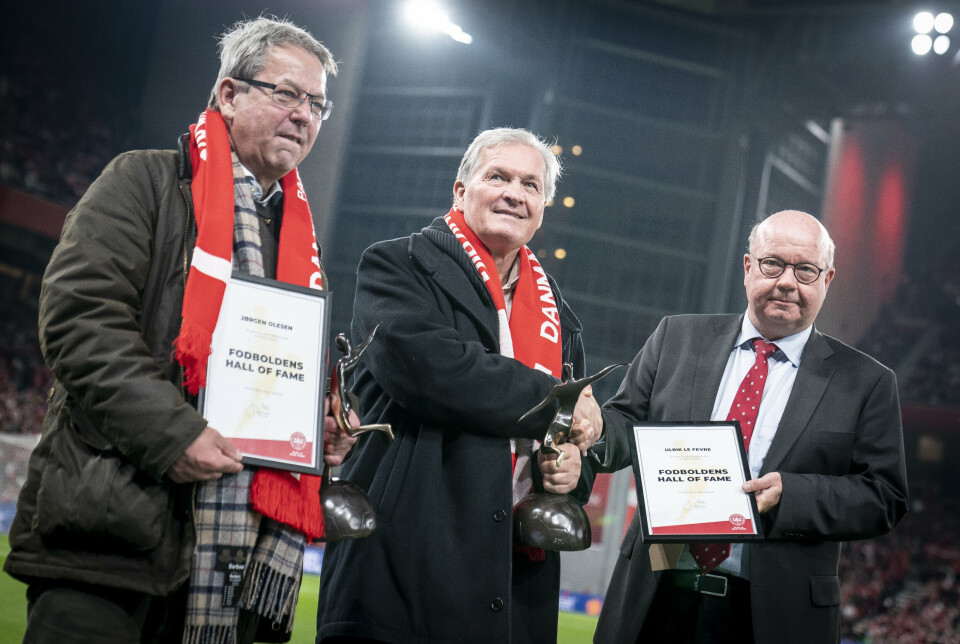 Ulrik Le Fevre (i midten) blev i 2022 optaget i fodboldens Hall of Fame. (Arkivfoto).