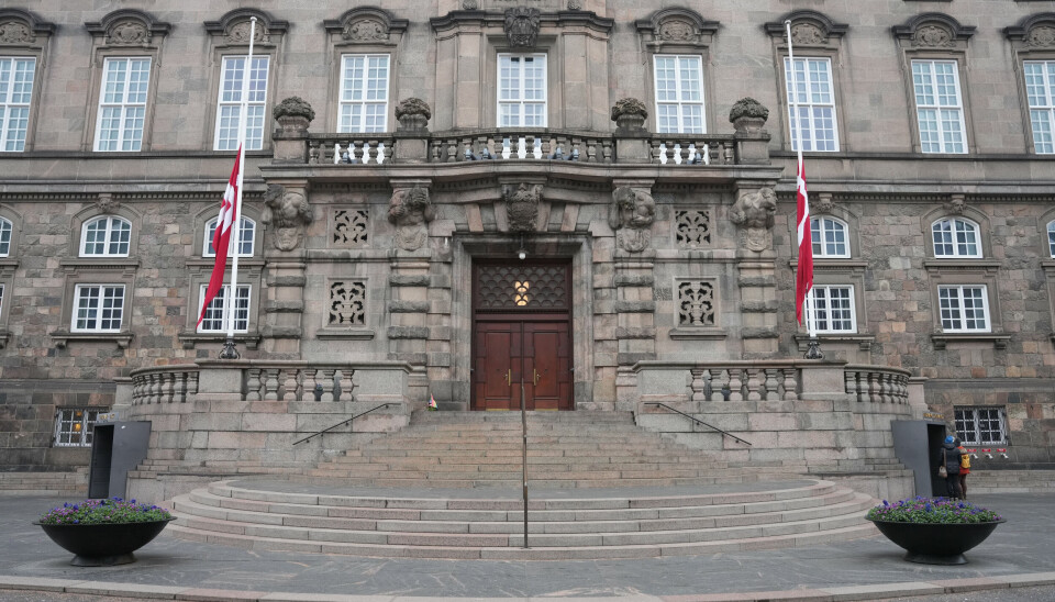 Besøgende på Christiansborg Slot har særligt været interesserede i at se Tronsalen, hvor tronstolene står. Herfra kan man træde ud på balkonen, hvor kong Frederik blev udråbt til konge. (Arkivfoto).