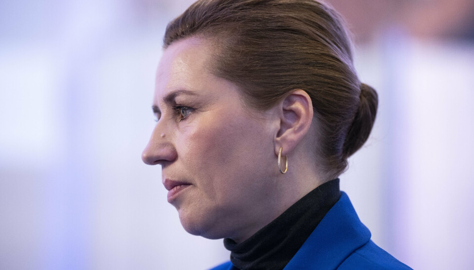 Statsminister Mette Frederiksen (S) er bekymret for falsk indhold på nettet og opfordrer til kritisk sans. (Arkivfoto).