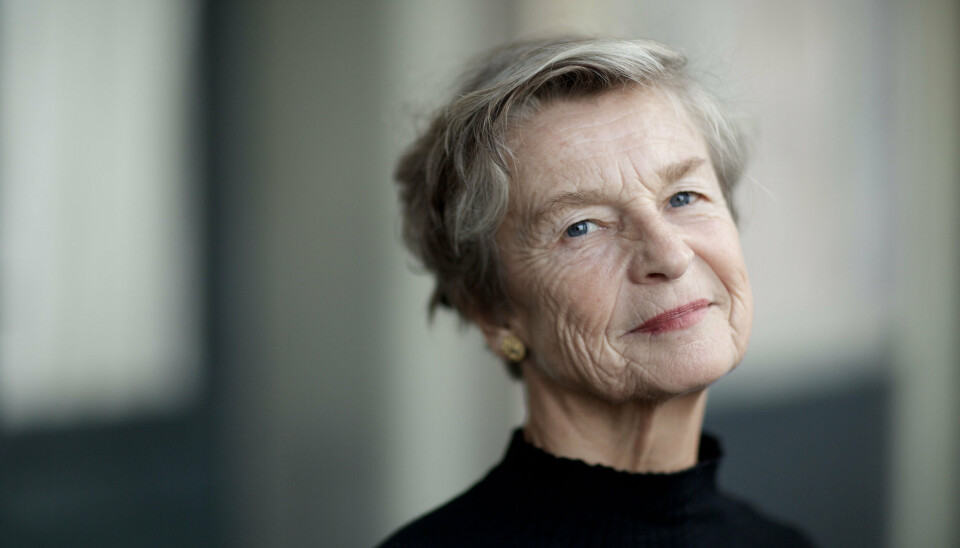 75-årige Anne Marie Vessel Schlüter tager næsten hver dag fra hjemmet på Frederiksberg til balletskolen på Det Kongelige Teater for at træne.