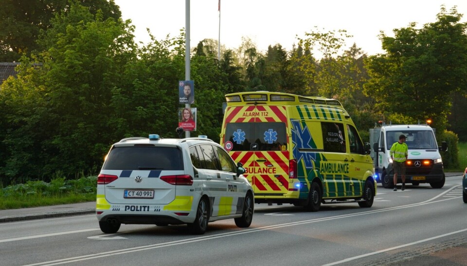 Der er endnu ingen meldinger om hvorvidt der er tilskadekomne ved ulykken.