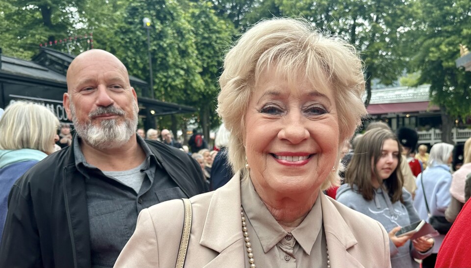 Birthe Kjær erklærer sig klar til koncert i dag efter at være nedlagt af stemmeproblemer