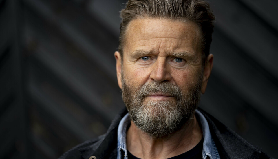 Drømmen om at blive skuespiller var ikke en, som Peter Gantzler havde med sig fra barnsben af. - Jeg var i starten af 20’erne, og ligesom alle andre historier starter den med en kvinde. Hun skulle arbejde på et teater. Det var helt fremmed for mig, men jeg blev nysgerrig.