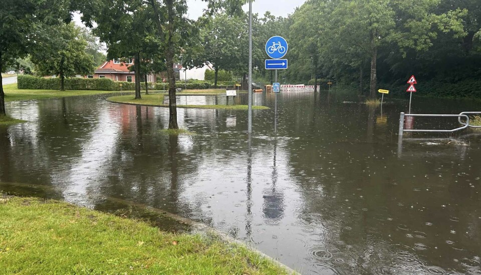 Uvejret har ramt Sønderjylland og Vestjylland. Sådan ser der ud i Padborg torsdag eftermiddag.