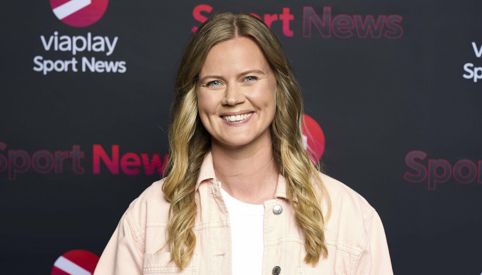 Stine Jensen har tidligere været vært på Onside, der er et dansk fodboldmagasin på kanalen TV 3+. Hun har været ansat på Viaplay i ti år.
