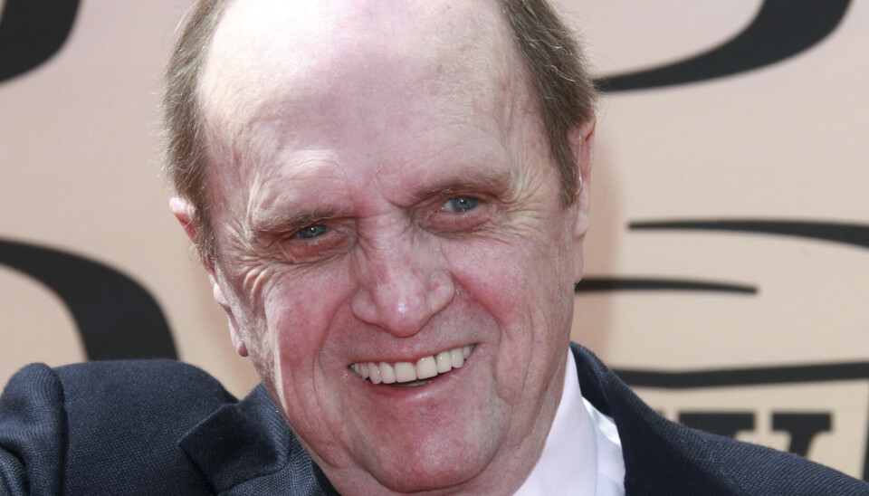 Den legendariske amerikanske komiker Bob Newhart er død. Han blev 94 år gammel.