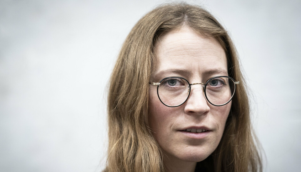 Filippa Suenson blev uddannet skuespiller fra Aarhus Teater i 2011 samtidig med sin mand, Janus Elsig. Sammen har parret to børn.
