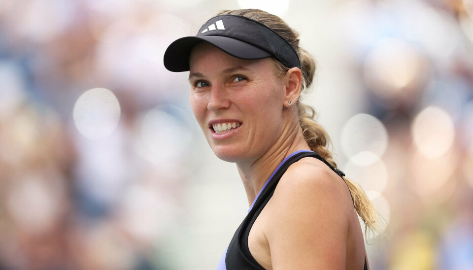 Caroline Wozniacki kæmpede sig flot tilbage, men tabte US Open-ottendedelsfinale mod Beatriz Haddad Maia med cifrene 2-6, 6-3, 3-6.