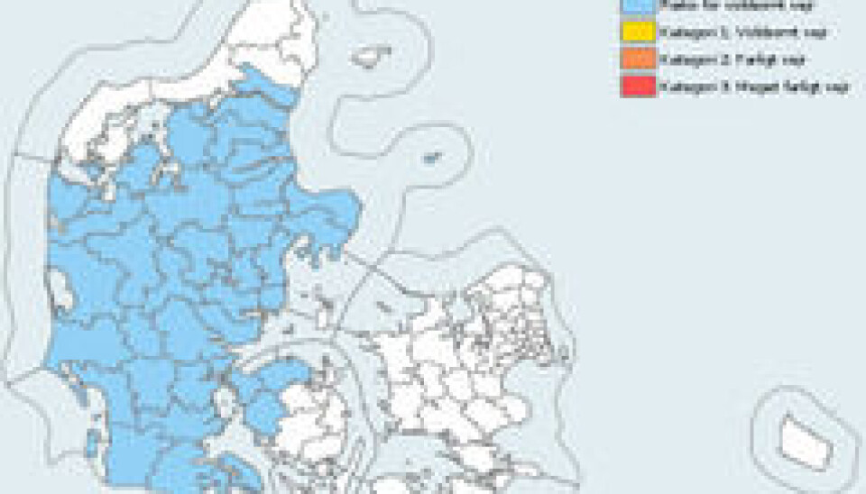 Det er de blå områder af Danmark, der er i risiko for at blive ramt af kraftig regn og/eller skybrud fra torsdag middag frem til klokken 21.