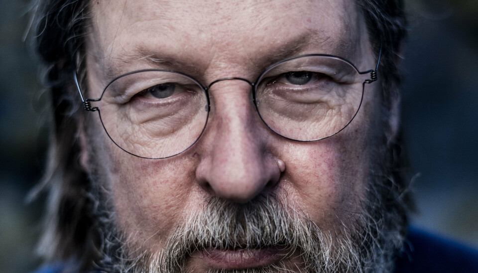 Filminstruktøren Lars von Trier er trods sin diagnose Parkinsons sygdom i gang med en ny film.