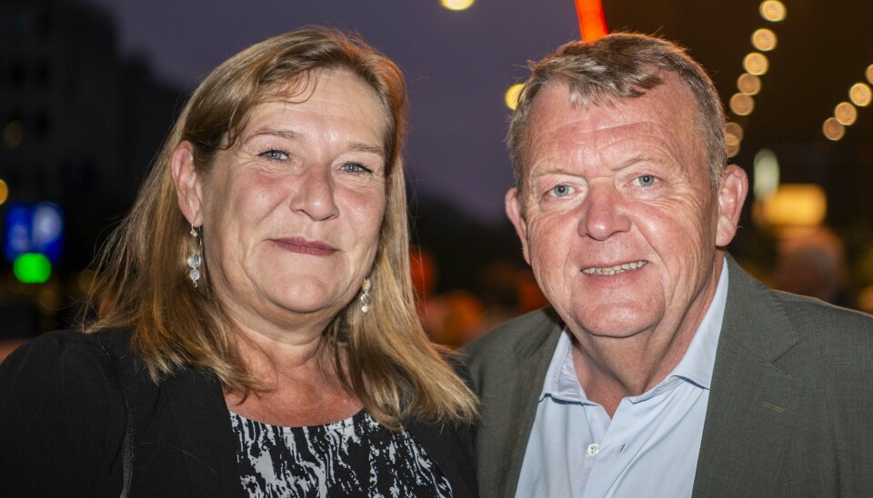 Helt sensationelt har Lars Løkke og hustru været premieregæster to gange på en uge.