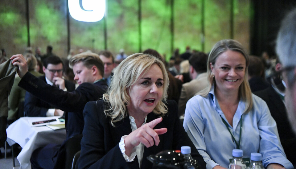 Formand Mona Juul og de øvrige medlemmer af De Konservative må i år undvære at få en hilsen tilbage fra kongehuset ved landsrådet.