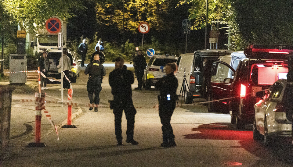 Politiet til stede ved Rymarksvej med kriminalteknikere mandag d. 7. oktober 2024.
