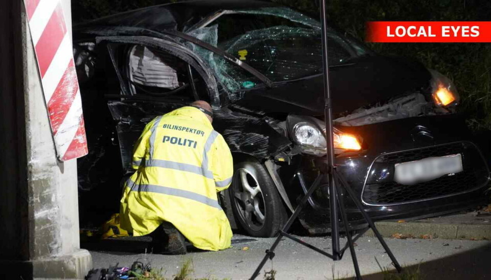 En bilinspektør skal hjælpe med at afgøre, hvordan påkørslen er sket.