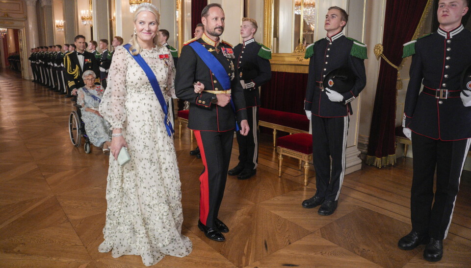 Mette-Marit og Haakon til flot gallamiddag i forbindelse med statsbesøg fra Finland.