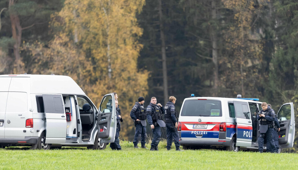 Politiet fandt den formodede gerningsmand og hans bil i en skov nær Altenfelden i Østrig.