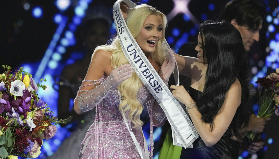Følgerne er strømmet til på danske Victoria Kjær Theilvigs Instagram-profil, efter at hun tidligt søndag morgen vandt Miss Universe.