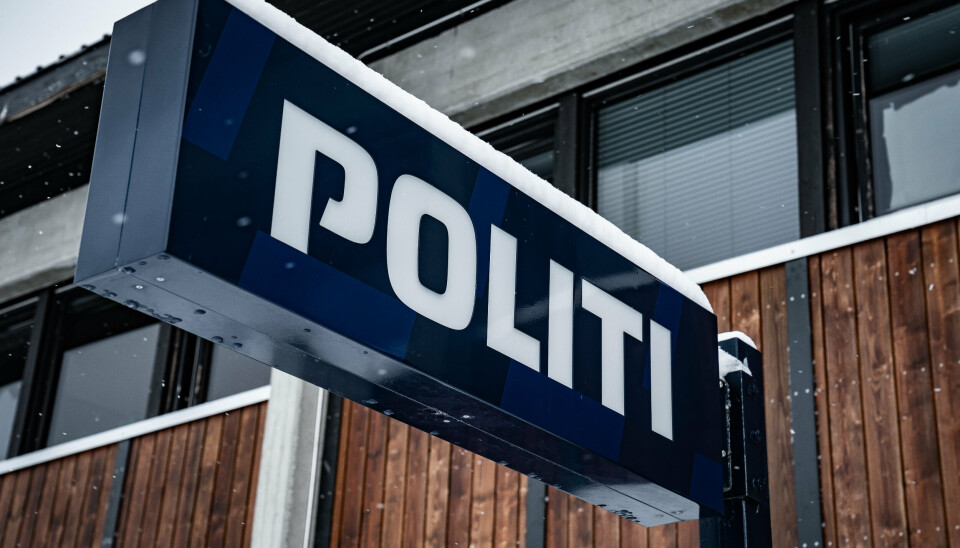 To personer på henholdsvis 33 og 36 år er blevet evakueret fra østgrønlandsk bygd, efter at de blev ramt af skud. (Arkivfoto).