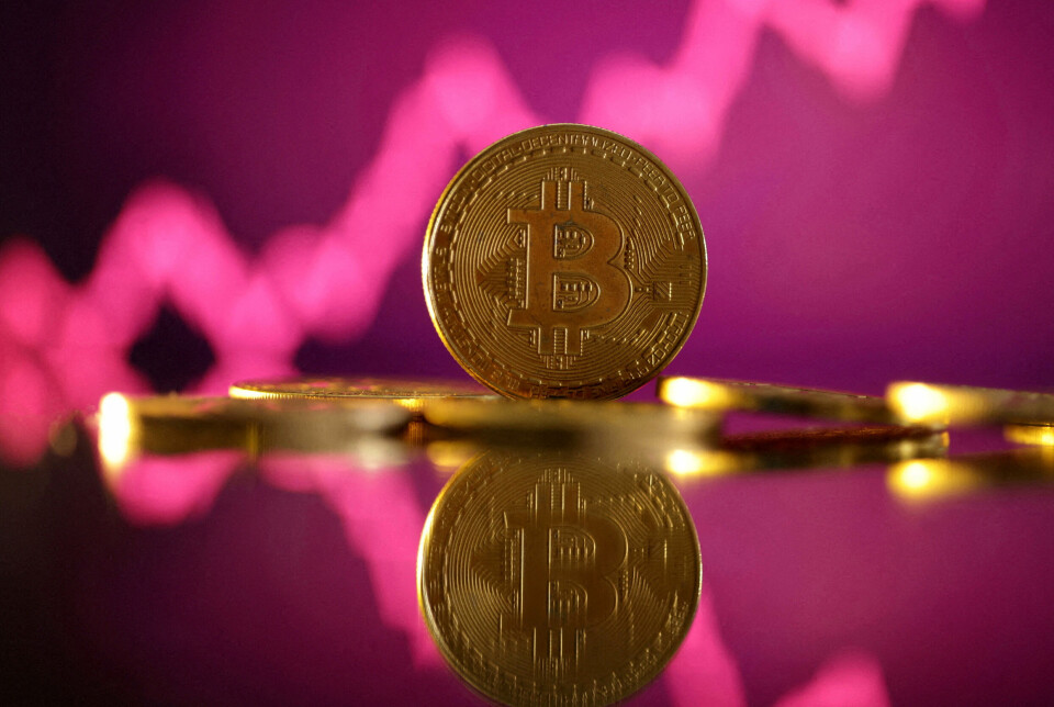 Bitcoin rammer for første gang et sekscifret dollarbeløb. Det sker i kølvandet på et år, hvor kryptovalutaen er blevet langt mere mainstream. (Arkivfoto).