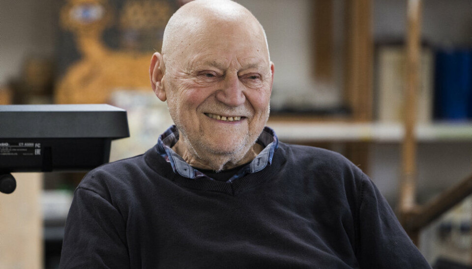 Troels Trier er landskendt for linjerne, 'Jeg er på rekreation, og jeg ville ikke bytte for en million'. Men selv om han nu fylder 85, har han ikke planer om at gå på pension.