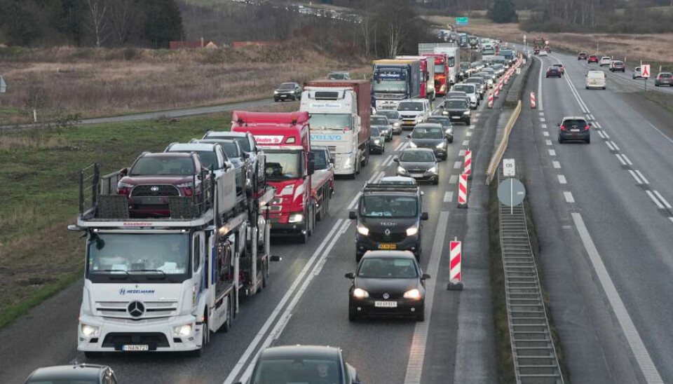 Der er op til en halv times ventetid.
