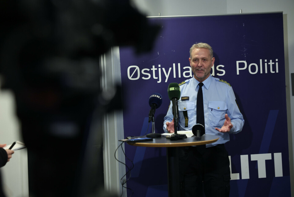 Vicepolitiinspektør Flemming Nørgaard har onsdag morgen på politigården i Randers orienteret pressen om et gennembrud i en ni år gammel voldtægtssag.