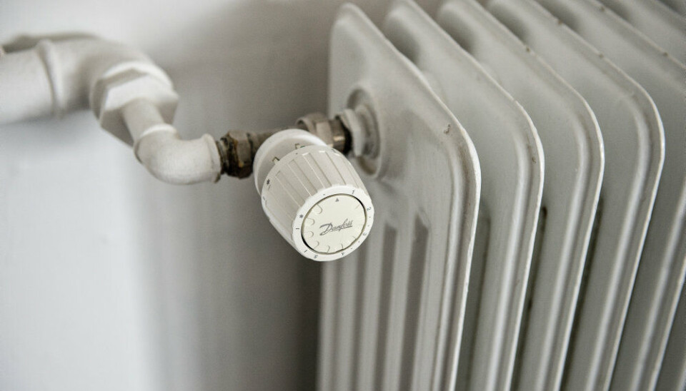 På Energistyrelsens hjemmeside sparenergi.dk kan du finde en trin for trin-guide til, hvordan du søger varmepumpepuljen.