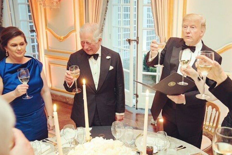 Charles og Trump ses her i den amerikanske ambassadørbolig Winfield House i London i forbindelse med Trumps første officielle besøg i England tilbage i 2019.