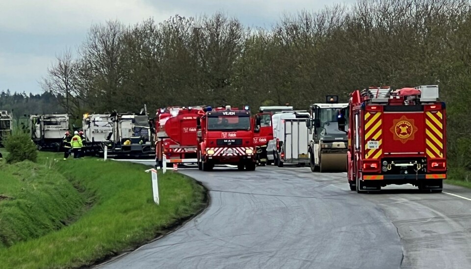 Det var her på Hedegårdsvej ved Holsted, der opstod brand i en maskine med en stor gasbeholder, i forbindelse med noget asfaltarbejde.