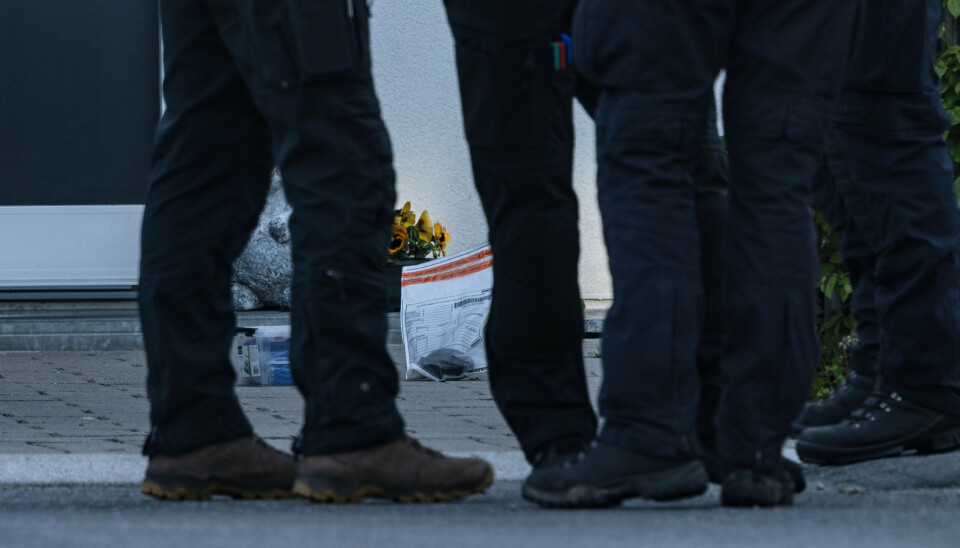 Politiet var til stede ved et boligkvarter i Albertslund, efter at en borger havde fundet en håndgranat i sin have.