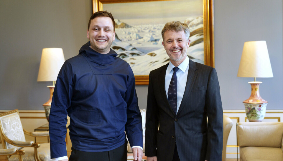 Mandag tog kong Frederik imod Grønlands regeringschef, Jens-Frederik Nielsen, på Amalienborg. -