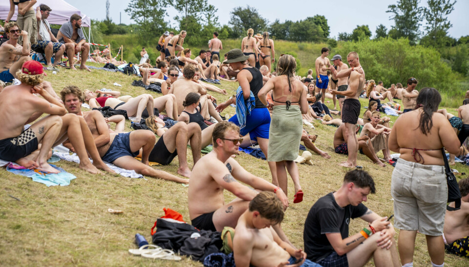 Den seneste rekord blev sat i 2019, hvor der på Roskilde Festival blev målt 32,0 grader. Onsdag har årets festivalgæster kæmpet med varmen.