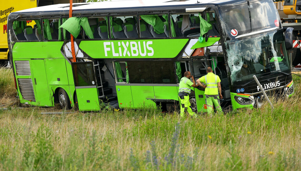 To danskere fik lettere kvæstelser, da bussen forulykkede nord for Berlin.