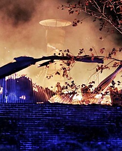 Brændte helt ned i nat