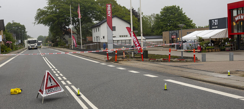 19-årig stukket med kniv og slået med økse ved Nykøbing Sjælland svømmehal
