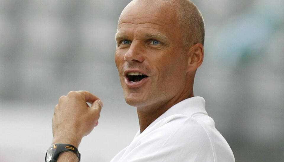 Tommy Møller Nielsen ses her i 2006/07-sæsonen, hvor han en overgang havde træneransvaret i Viborg FF. (Arkivfoto). Tommy Møller Nielsen ses her i 2006/07-sæsonen, hvor han en overgang havde træneransvaret i Viborg FF. (Arkivfoto).