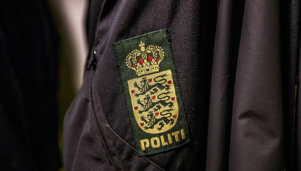 Skolebørn skal straks slette seksuelt krænkende video, advarer politiet.