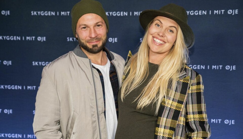 Privat danner Simon Stenspil par med skuespilleren Anna Stokholm. De fik sammen sønnen Ziggy i efteråret 2021. (Arkivfoto). Privat danner Simon Stenspil par med skuespilleren Anna Stokholm. De fik sammen sønnen Ziggy i efteråret 2021. (Arkivfoto).