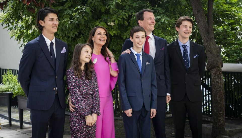 Greve Nikolai, komtesse Athena, prinsesse Marie, greve Henrik, prins Joachim og greve Felix efter greve Henriks konfirmation i Frederikskirken i Paris i Frankrig torsdag den 18. maj 2023. (Arkivfoto).