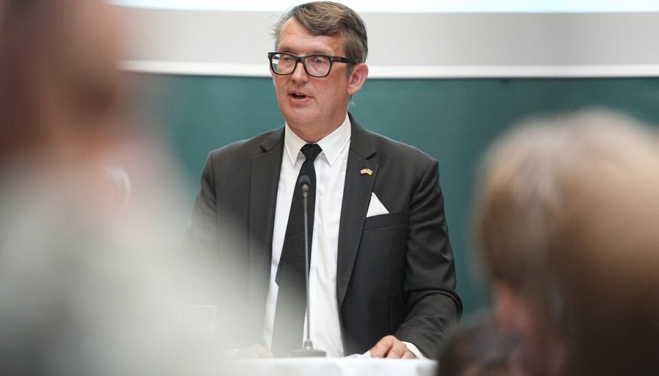 Fungerende forsvarsminister Troels Lund Poulsen (V) præsenterer tirsdag regeringens udspil til nyt forsvarsforlig på et pressemøde i Forsvarsministeriet. Fungerende forsvarsminister Troels Lund Poulsen (V) præsenterer tirsdag regeringens udspil til nyt forsvarsforlig på et pressemøde i Forsvarsministeriet.