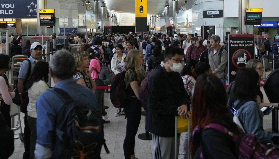 Ifølge BBC kan strejke give kø i sikkerhedskontrollen i Heathrow denne sommer. (Arkivfoto.)