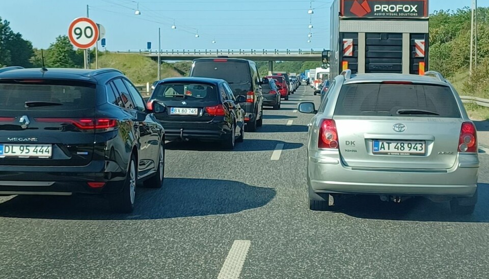 Der er opstået kødannelse på motorvejen. Der er opstået kødannelse på motorvejen.