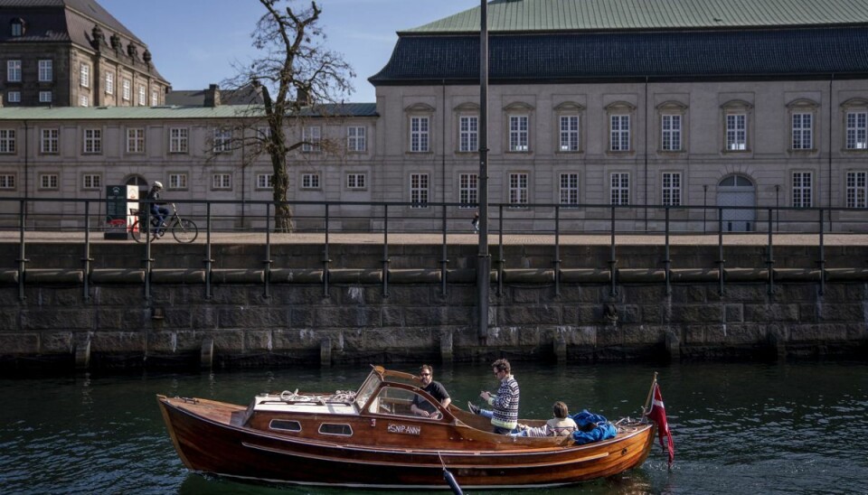 Weekendens temperaturer kommer til at ligge mellem 17 og 22 grader. (Arkivfoto).