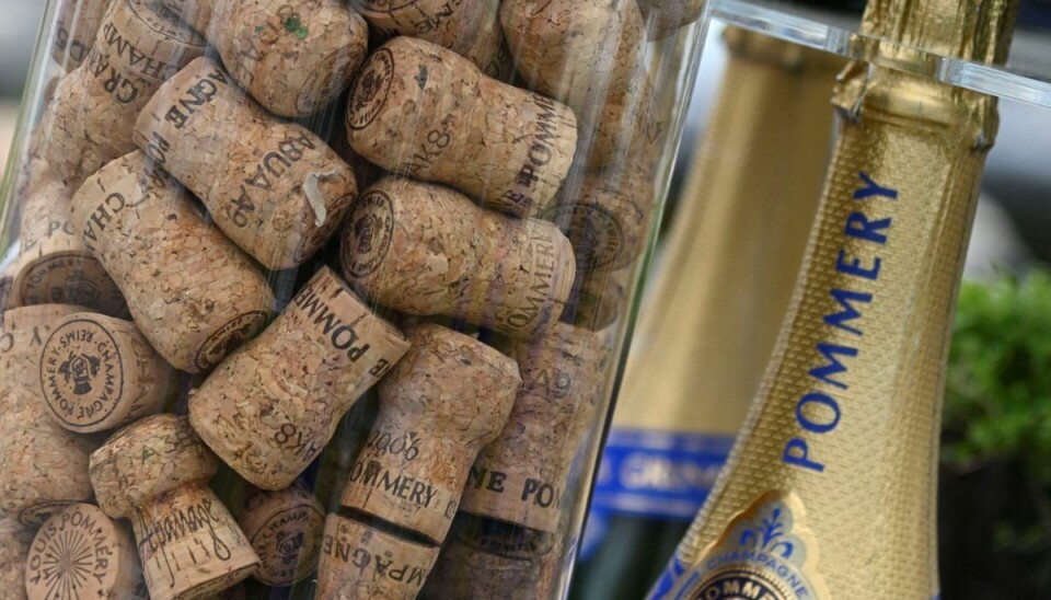 Champagnen steg voldsomt i pris. Dette foto er alene illustrativt, og er altså ikke taget i forbindelse med denne artikel. Champagnen steg voldsomt i pris. Dette foto er alene illustrativt, og er altså ikke taget i forbindelse med denne artikel.