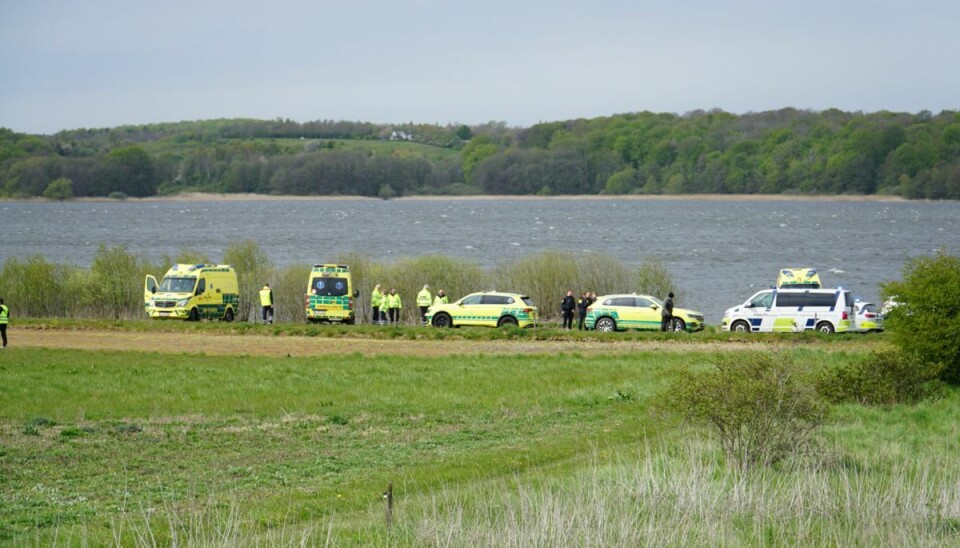 Personerne var umiddelbart kun 'lettere nedkølede', skriver politiet. Personerne var umiddelbart kun 'lettere nedkølede', skriver politiet.