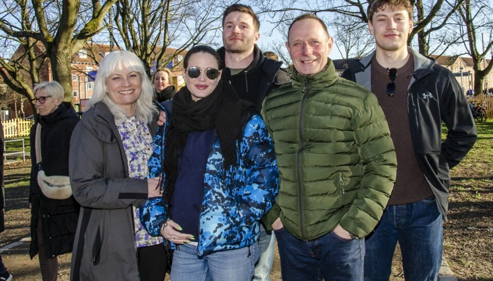 Jan Linnebjerg med familien bestående af fra venstre fruen Karen, datteren Clara, svigersønnen Joachim og sønnen Magnus. Jan Linnebjerg med familien bestående af fra venstre fruen Karen, datteren Clara, svigersønnen Joachim og sønnen Magnus.
